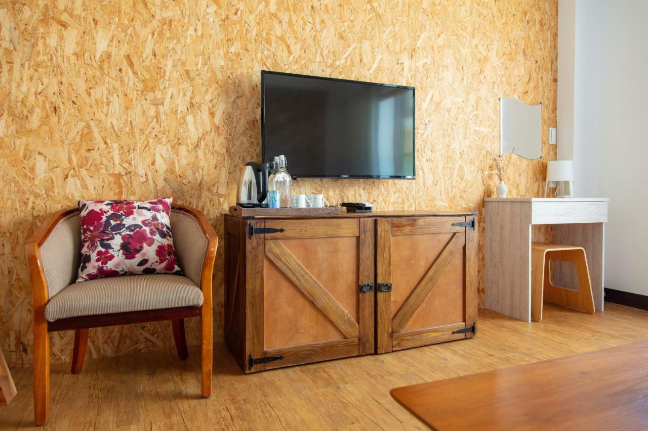 黑琵軼棧湖濱旅宿 K&B Happy Hostel Tchaj-nan Exteriér fotografie
